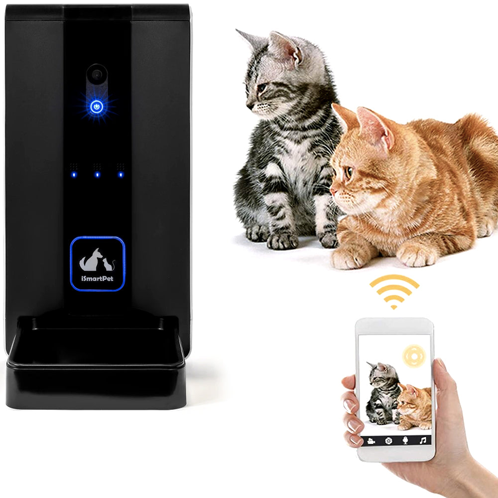Automatic pet feeder with built-in camera, controlled from a phone